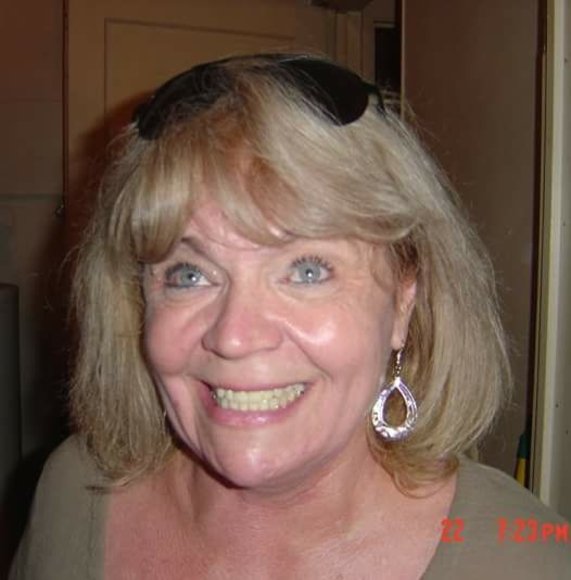 karen_hathaway9
